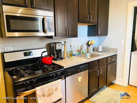 3447-49 N. Southport Ave. property